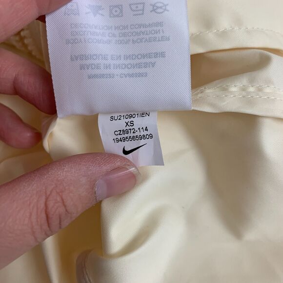 Nike Sportswear M65 Woven Jacket Womens XS Coconut Milk/Sesame Snap Button Zip - Picture 14 of 16